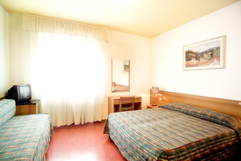Hotel Dante Ponte nellʼAlpi Dış mekan fotoğraf